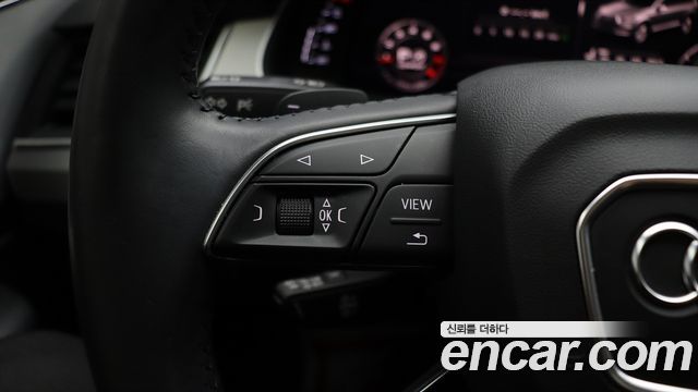 Audi Q7 2019 — photo 12