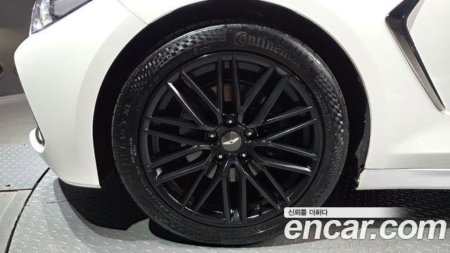 Genesis G70 2020 — photo 5