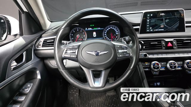 Genesis G70 2020 — photo 12