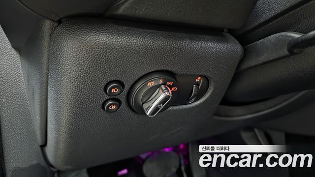 Mini Cooper 2019 — photo 25