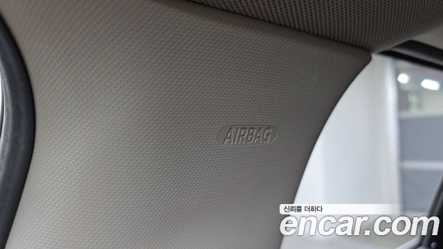 Mini Cooper 2019 — photo 31