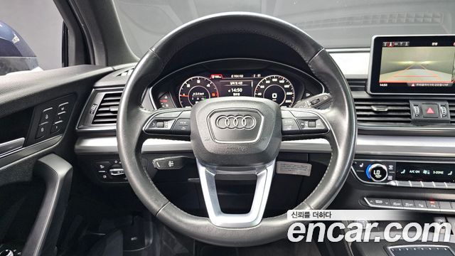 Audi Q5 2020 — photo 13