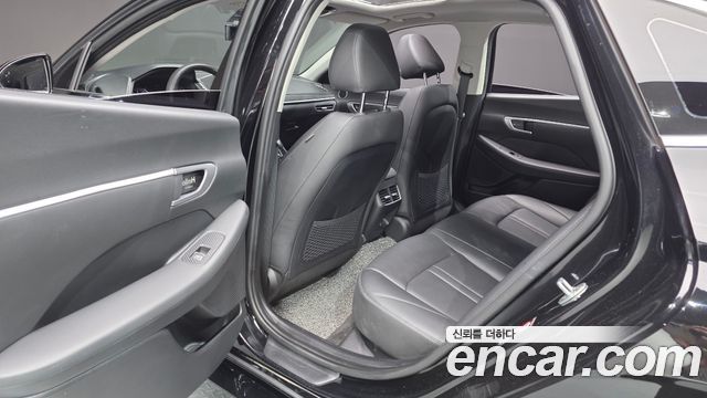 Hyundai Sonata 2020 — photo 18