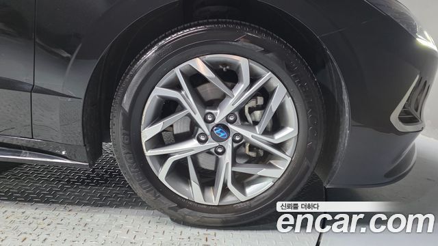 Hyundai Sonata 2020 — photo 7