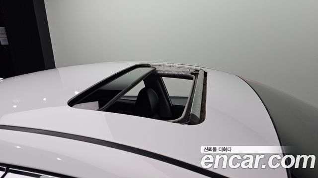 Hyundai AVANTE 2014 — photo 23