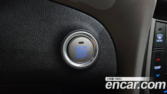 Hyundai AVANTE 2014 — photo 25