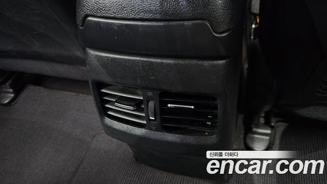 Hyundai AVANTE 2014 — photo 28