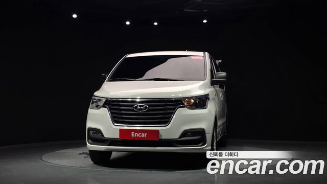 Hyundai Starex 2021 — photo 3