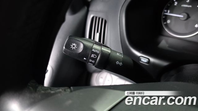 Hyundai Starex 2021 — photo 25