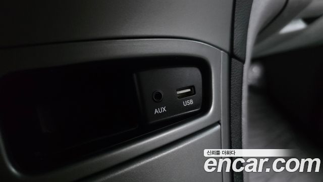 Hyundai Starex 2021 — photo 27