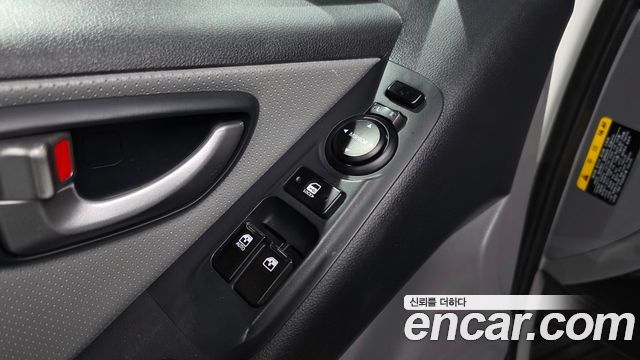 Hyundai Starex 2021 — photo 29