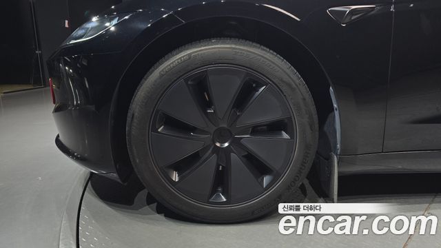 Tesla Model 3 2024 — photo 5