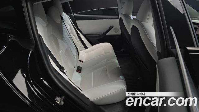 Tesla Model 3 2024 — photo 11