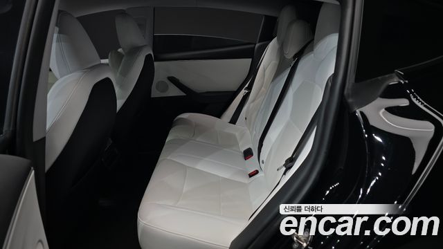Tesla Model 3 2024 — photo 12