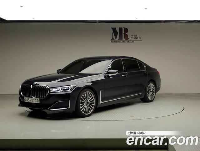BMW 7-Series 2020 — photo 1