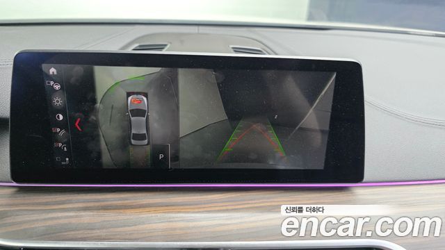 BMW 5-Series 2019 — photo 15