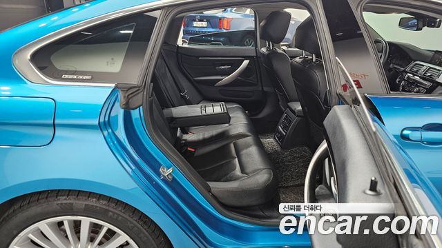 BMW 4-Series 2020 — photo 12
