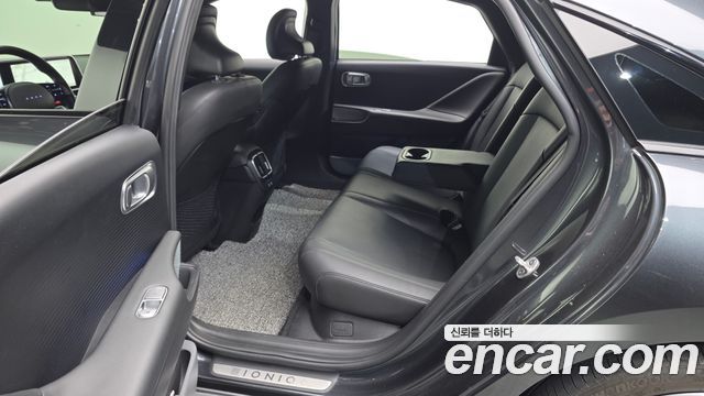 Hyundai Ioniq6 2023 — photo 18