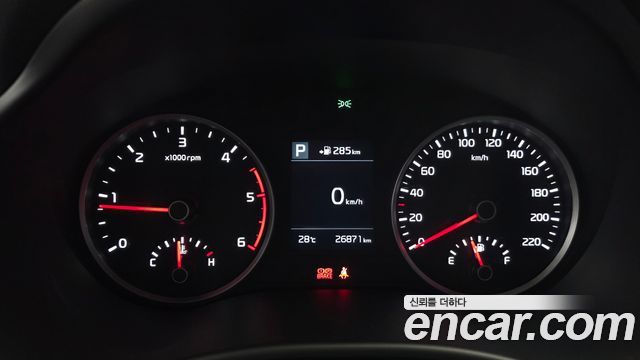 Kia Stonic 2018 — photo 8