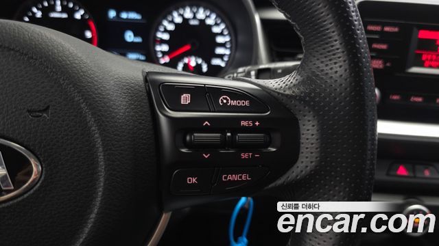 Kia Stonic 2018 — photo 20