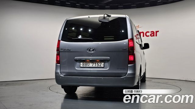 Hyundai Starex 2021 — photo 4