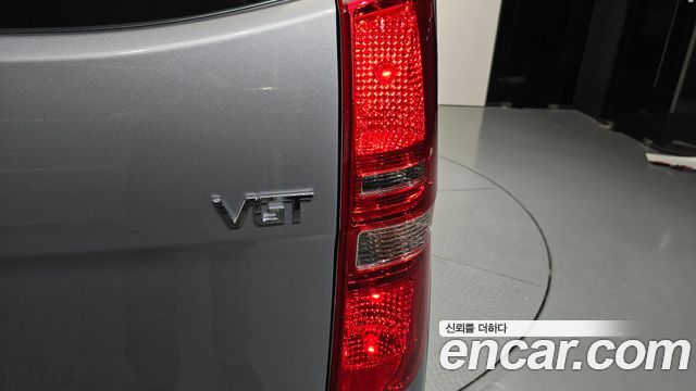 Hyundai Starex 2021 — photo 9
