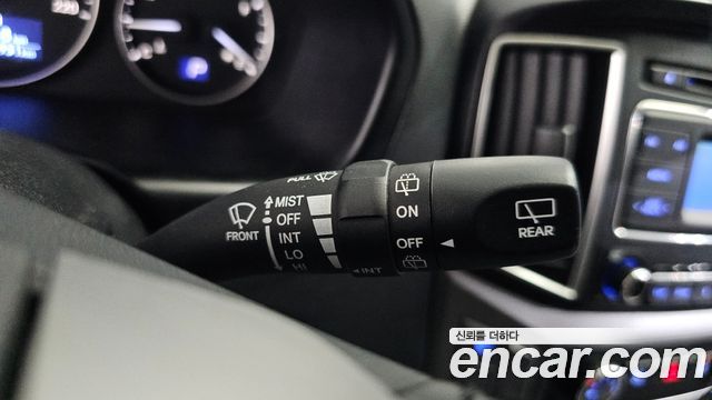 Hyundai Starex 2021 — photo 29