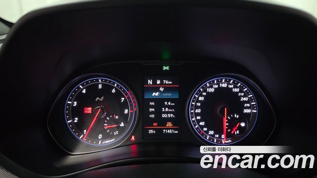 Hyundai Veloster 2020 — photo 11