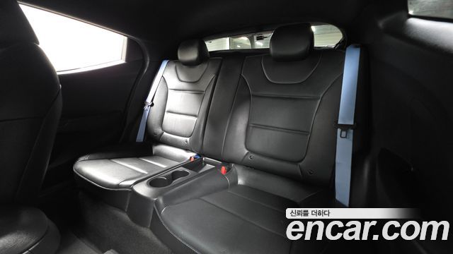Hyundai Veloster 2020 — photo 18