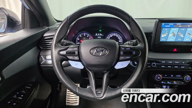Hyundai Veloster 2020 — photo 19