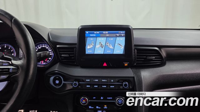 Hyundai Veloster 2020 — photo 20