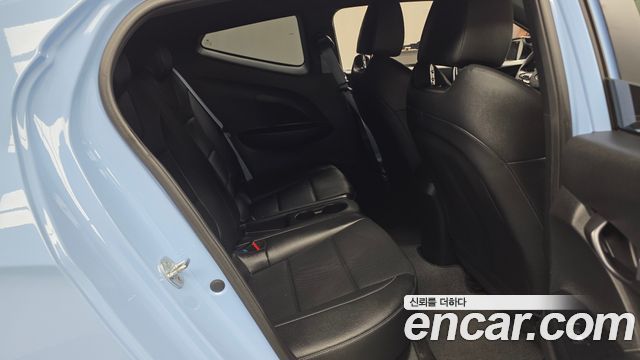 Hyundai Veloster 2020 — photo 16