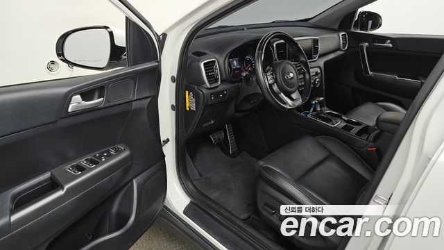 Kia Sportage 2019 — photo 13
