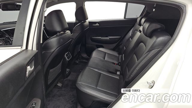 Kia Sportage 2019 — photo 17