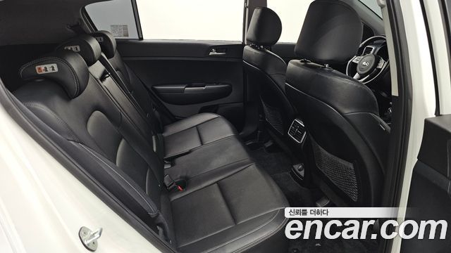 Kia Sportage 2019 — photo 24