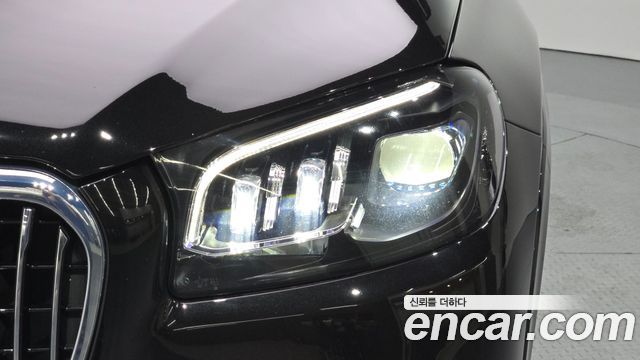 Mercedes-Benz GLS-Class 2023 — photo 8