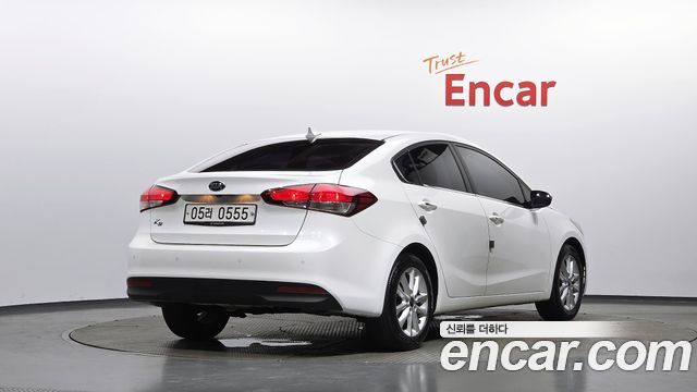 Kia K3 2016 — photo 2