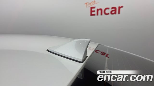Kia K3 2016 — photo 21
