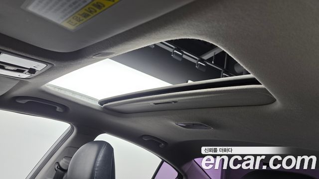 Kia K3 2016 — photo 25