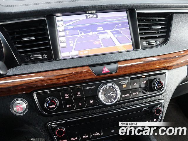 Kia K7 2016 — photo 8