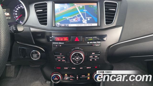 Kia K7 2012 — photo 14