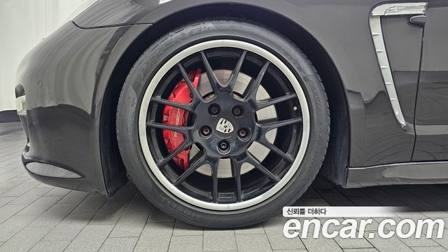 Porsche Panamera 2010 — photo 5