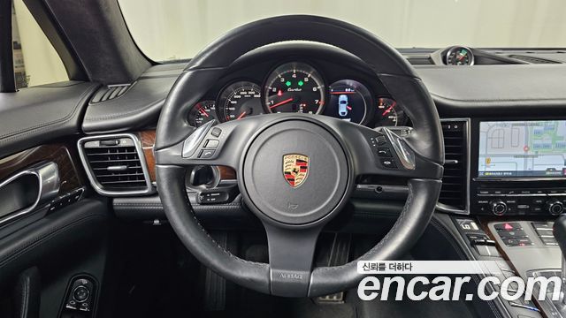 Porsche Panamera 2010 — photo 18