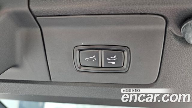 Porsche Panamera 2010 — photo 21