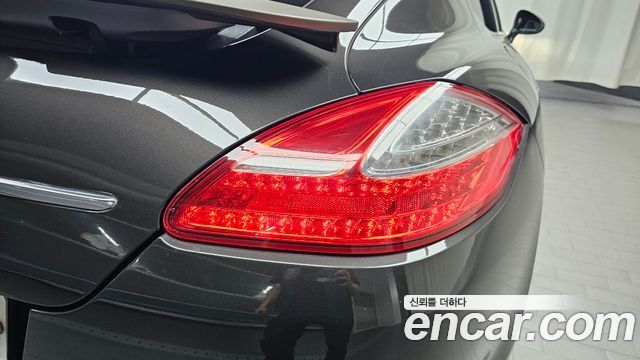 Porsche Panamera 2010 — photo 9