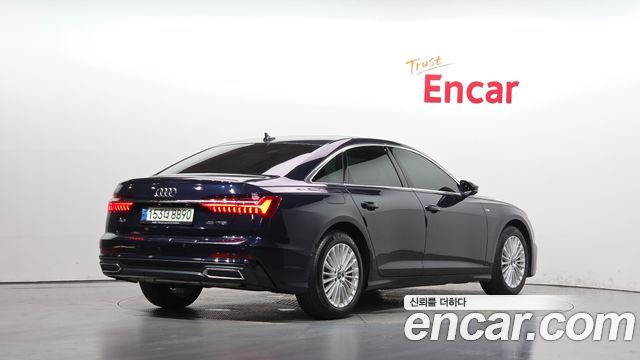 Audi A6 2021 — photo 2