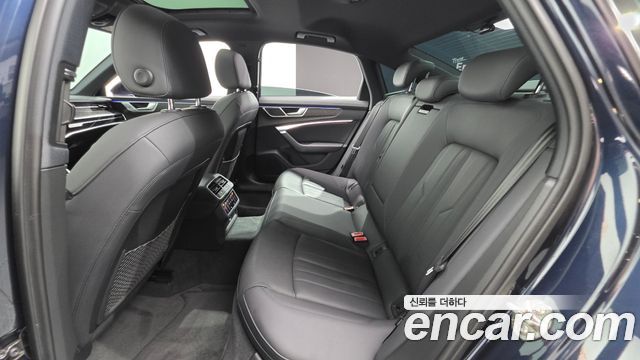 Audi A6 2021 — photo 18