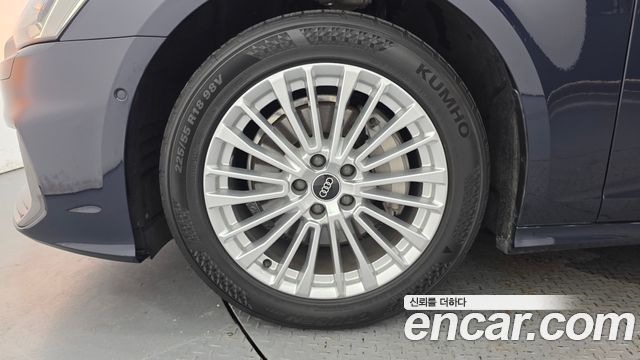 Audi A6 2021 — photo 24