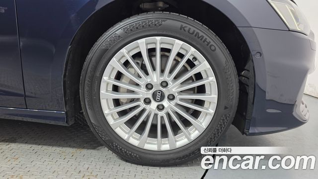 Audi A6 2021 — photo 7