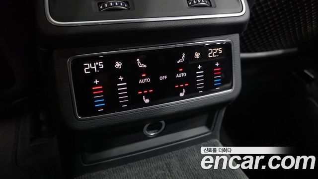 Audi A6 2021 — photo 29